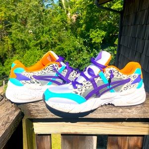 ASICS for sale great condition worn once